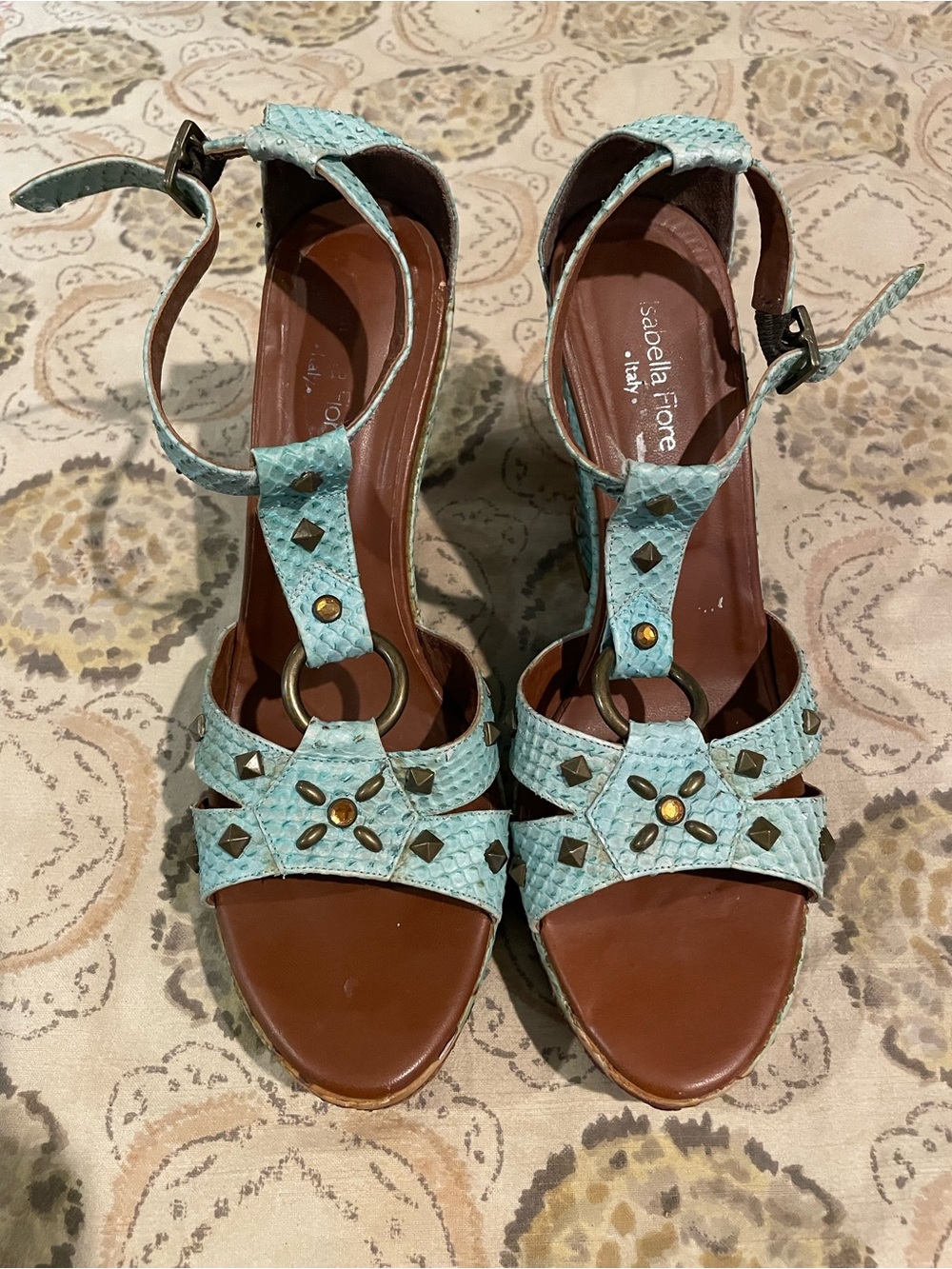 Isabella Fiore Mint T-Strap Studded Sandals with Ring Detail, Size 9